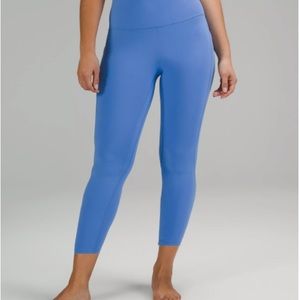 Lululemon high waisted align, blue, NWOT,size six